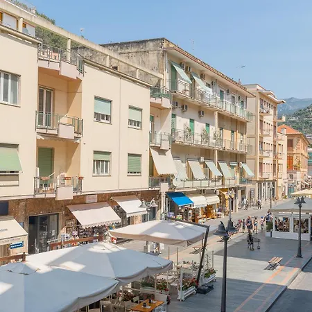 B&B Maiori Suites *
